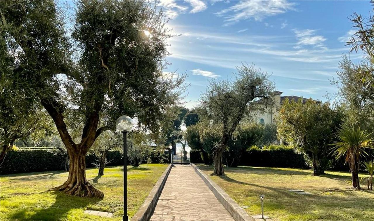 Appartamento Con Vista Lago Toscolano Maderno Eksteriør bilde